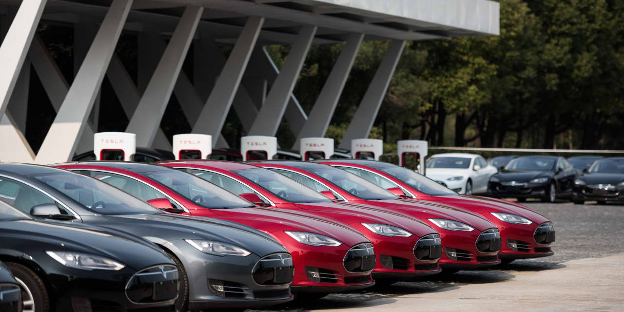 Strong Tesla sales are a 'drop the mic' moment, analyst says