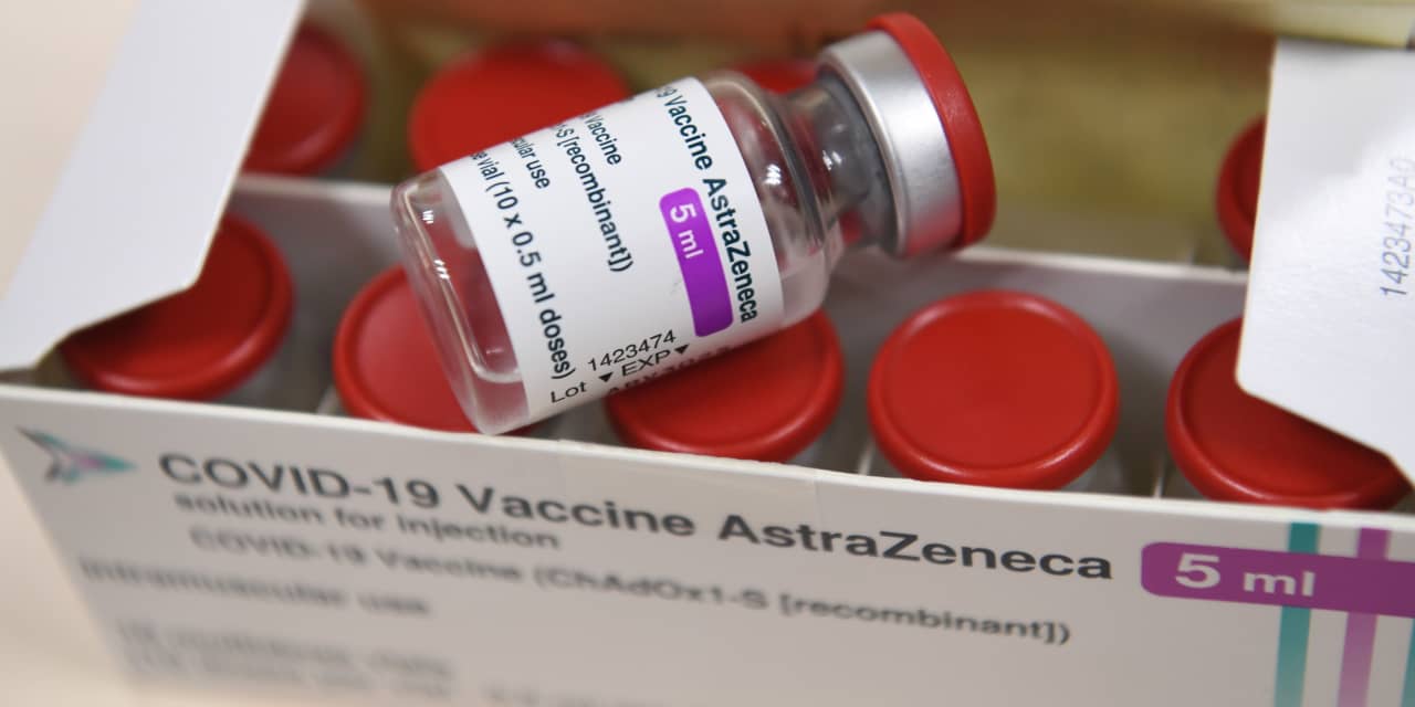 The single dose of AstraZeneca or Pfizer COVID-19 vaccine reduces the risk of hospitalization by more than 80%, the study shows