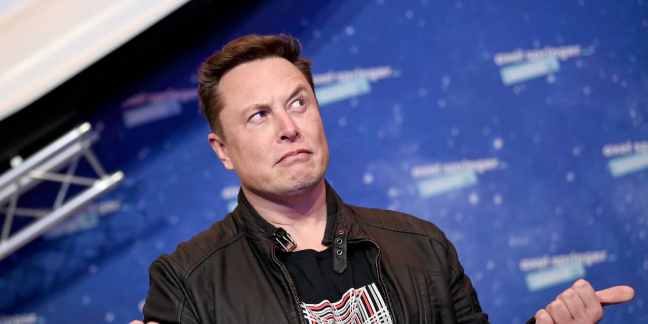 Elon Musk’s Controversies Weigh Heavily on Tesla’s Stock, Deflecting Attention from EV Market Challenges