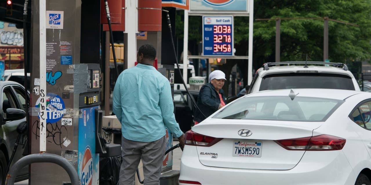 Gasoline prices may reach the highest levels since 2014, as OPEC + maintains cuts in oil production: report