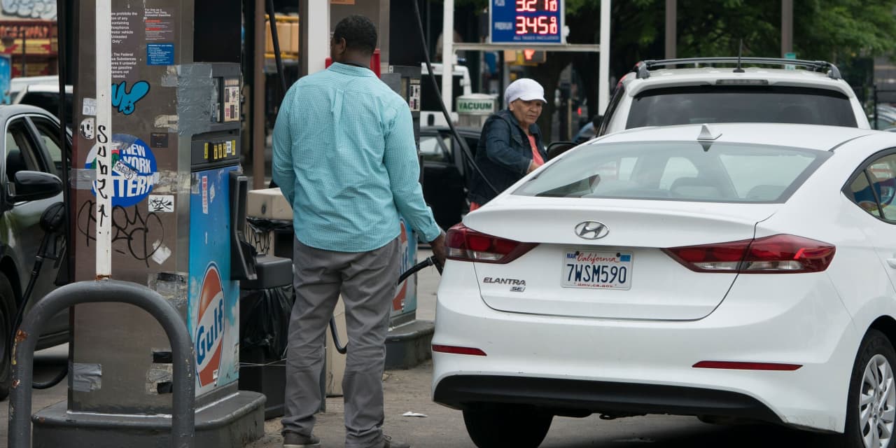 Gasoline prices could hit 2014 high as OPEC + keeps oil production down: report