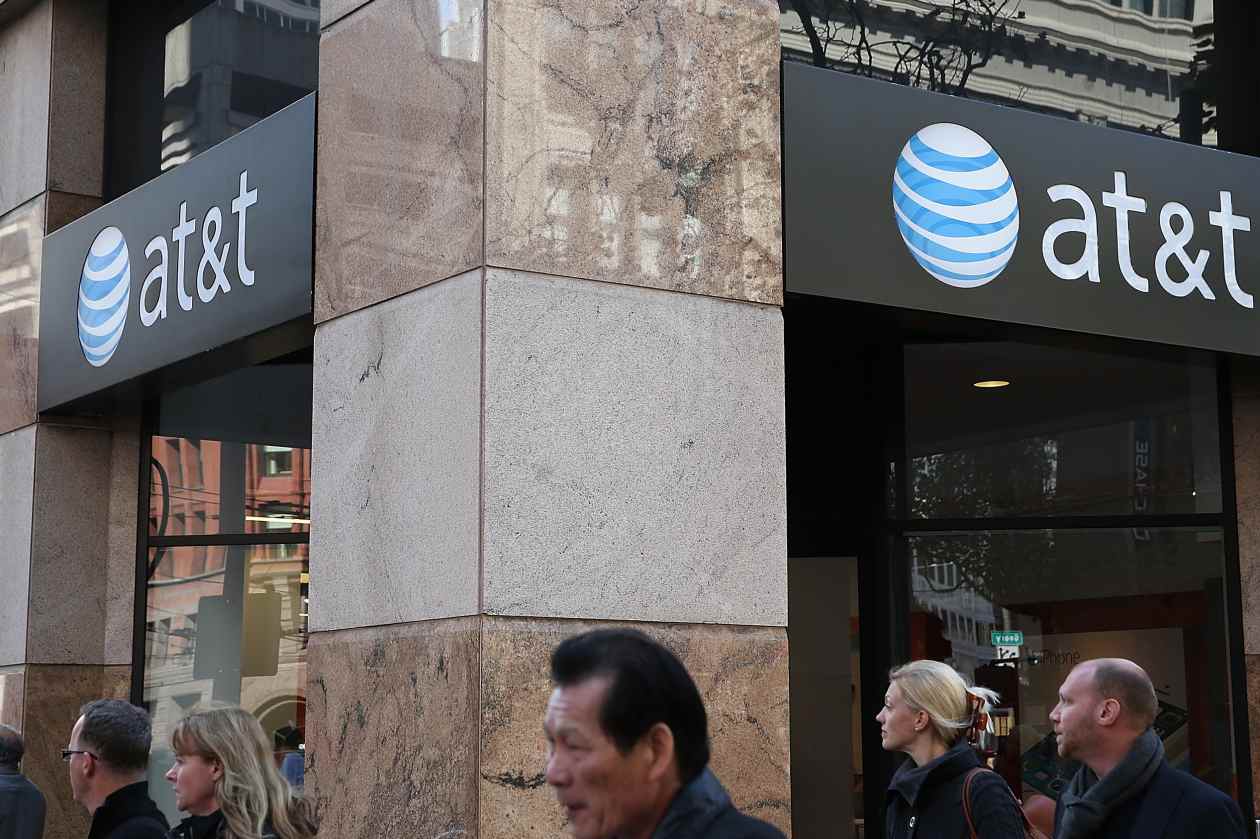 AT&T’s $43 billion deal with Discovery will help it reduce debt ahead ...