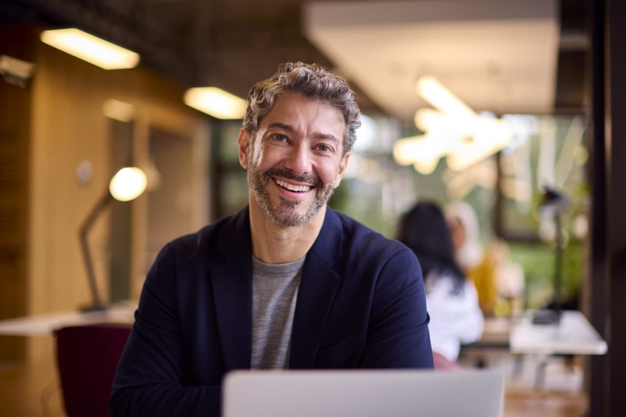 ‘I have nothing saved for retirement’: I’m 50 and earn $45,000. I don’t have a 401(k) match. Should I put 10% of my salary in a Roth IRA instead?