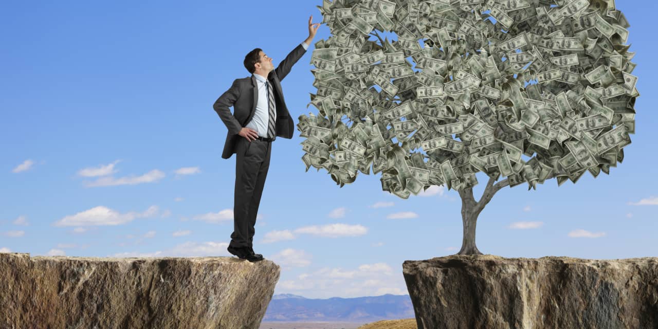 marketwatch.com - Joseph S. Moore - Stuck in 'survival spending'? 5 ways to build wealth even when the odds seem stacked against you.