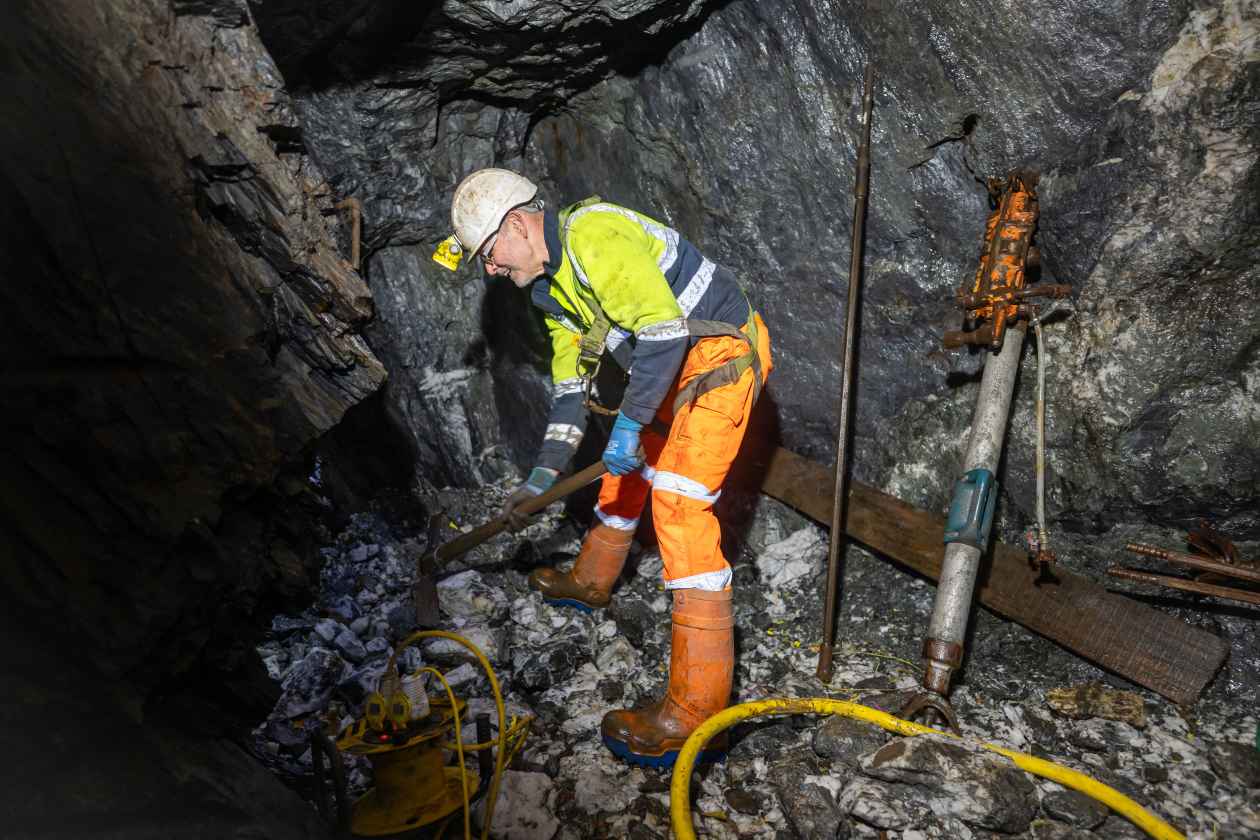 All five of his hedge funds have doubled this year. What this manager is  saying now about gold and tech. - MarketWatch