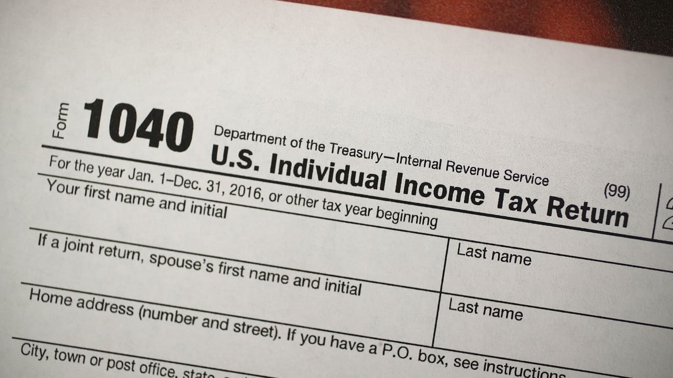 IRS warns about new $600 threshold for PayPal, Venmo payments