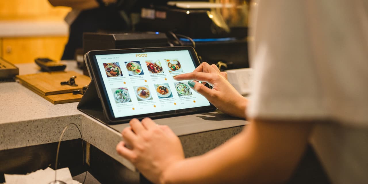 Despite what Wendy's now states, surge pricing could be the future of dining - Vimarsana News