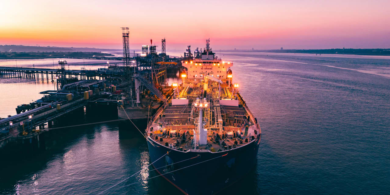 Many big oil tankers remain stuck in Strait of Hormuz — and may not return once they escape