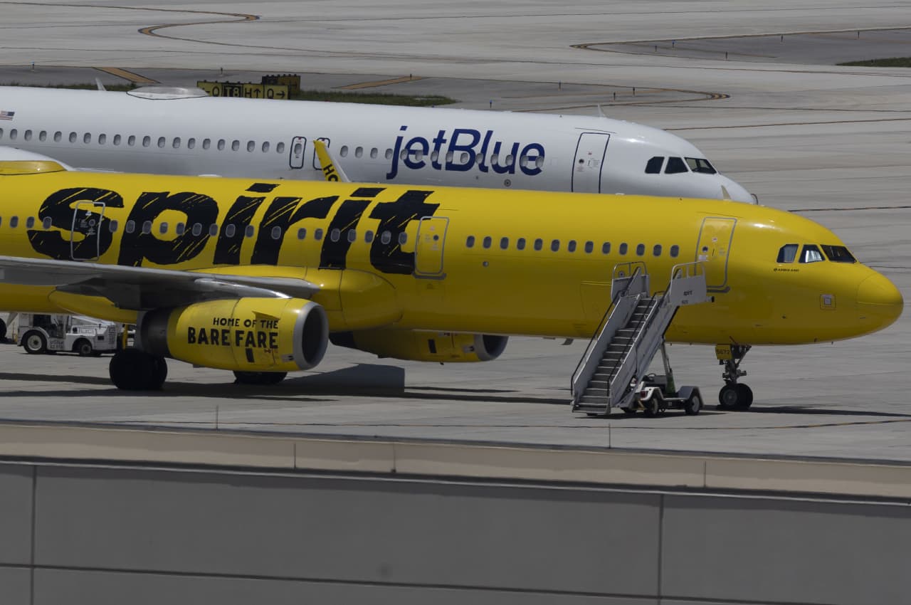 Spirit Airlines’ stock tumbles after JetBlue warns merger may be terminated