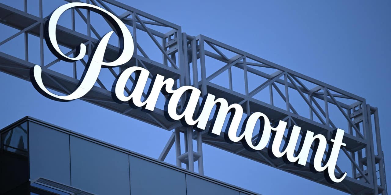 Paramount skids to a loss but says merger expected to close in first half as expected