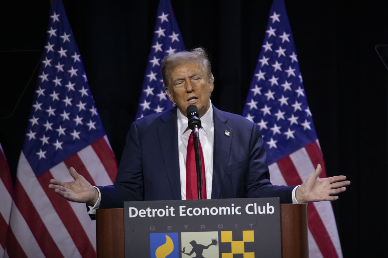 Trump’s ‘DJT’ stock resumes rally with less than a month until presidential election