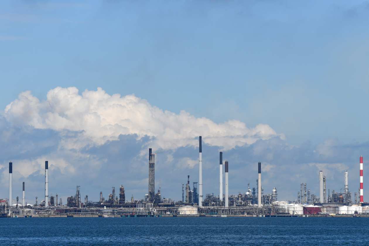 Shell and Total show Big Oil is back from the cold - MarketWatch