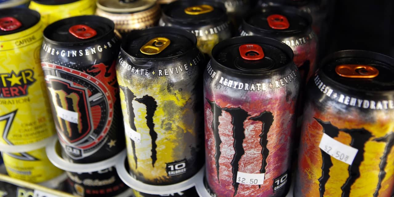 Pepsico Agrees To Buy Energy Drink Maker Wsj