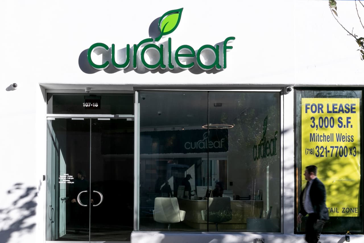 U.S. cannabis company Curaleaf reaches billion-dollar annual sales rate -  MarketWatch