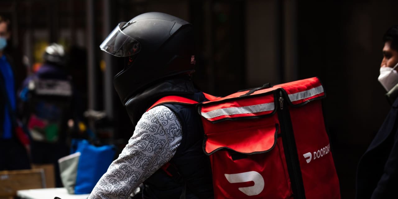 In January, DoorDash is reinstating its WeDash policy that has all employees, including the CEO, make deliveries or shadow customer service workers once a month (Levi Sumagaysay/MarketWatch)