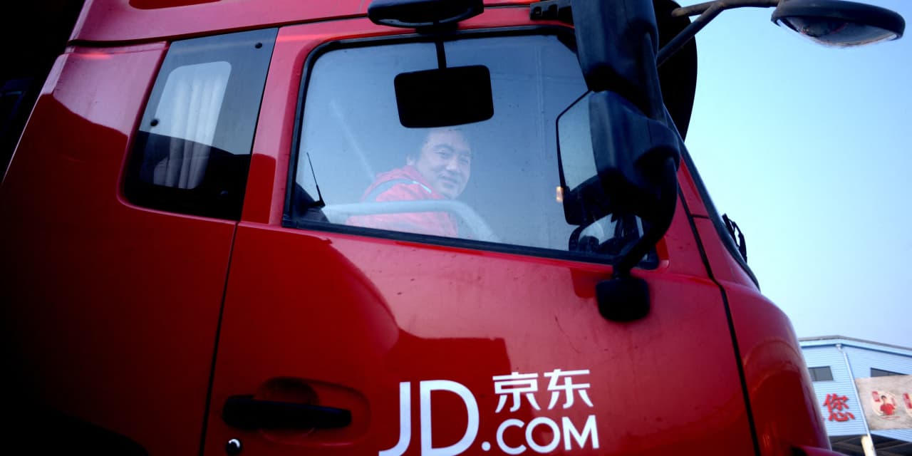 #Dow Jones Newswires: JD.com drops on uncertain demand outlook amid China lockdowns