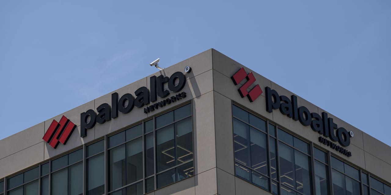 Palo Alto Networks stock leaps following strong outlook that CEO terms 'prudent'