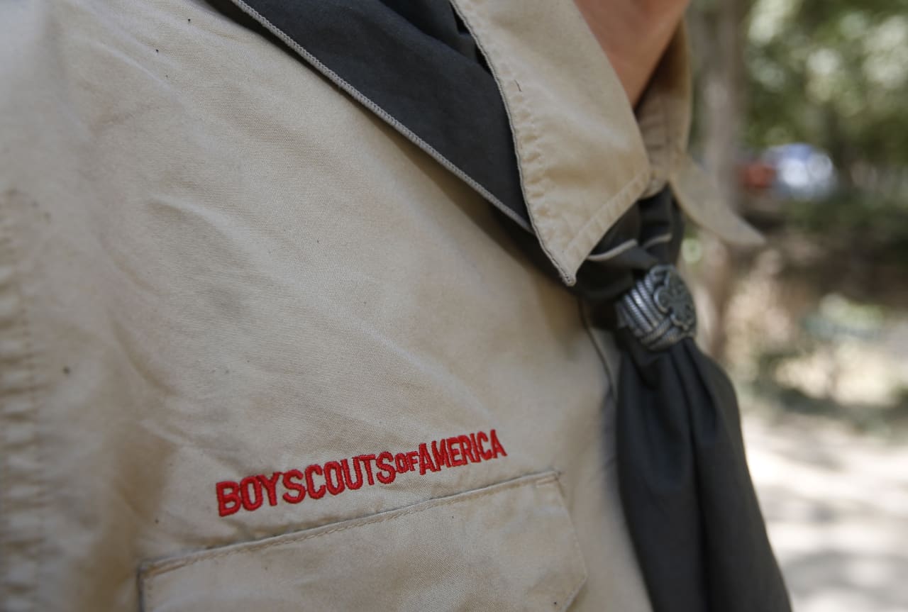 Chubb unit to pay $800 million in Boy Scouts sexual-abuse compensation agreement