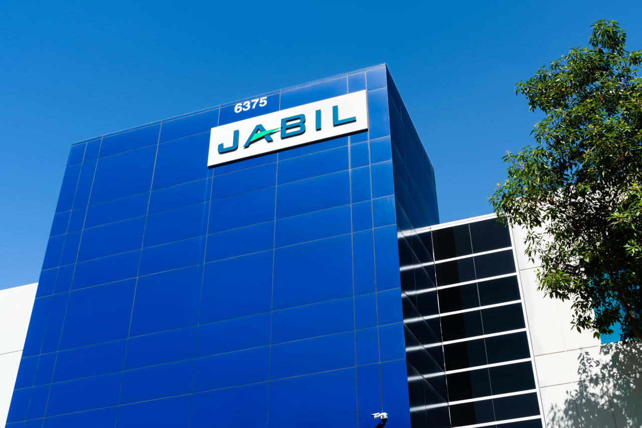 Jabil’s stock declines as CEO Kenny Wilson goes on paid leave pending an investigation