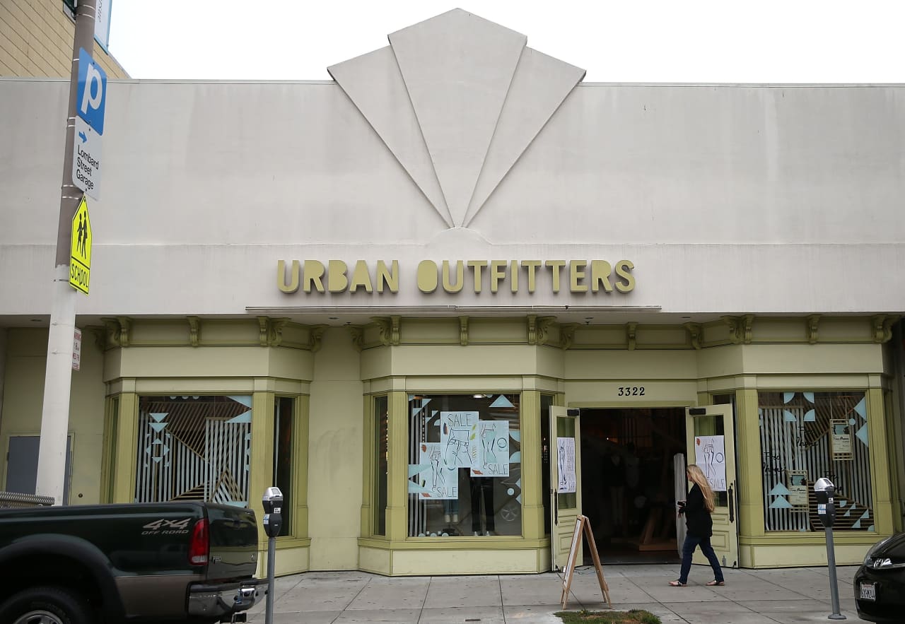 Free People, an Urban Outfitters (Nasdaq: URBN) brand, opening Chestnut  Hill location - Boston Business Journal