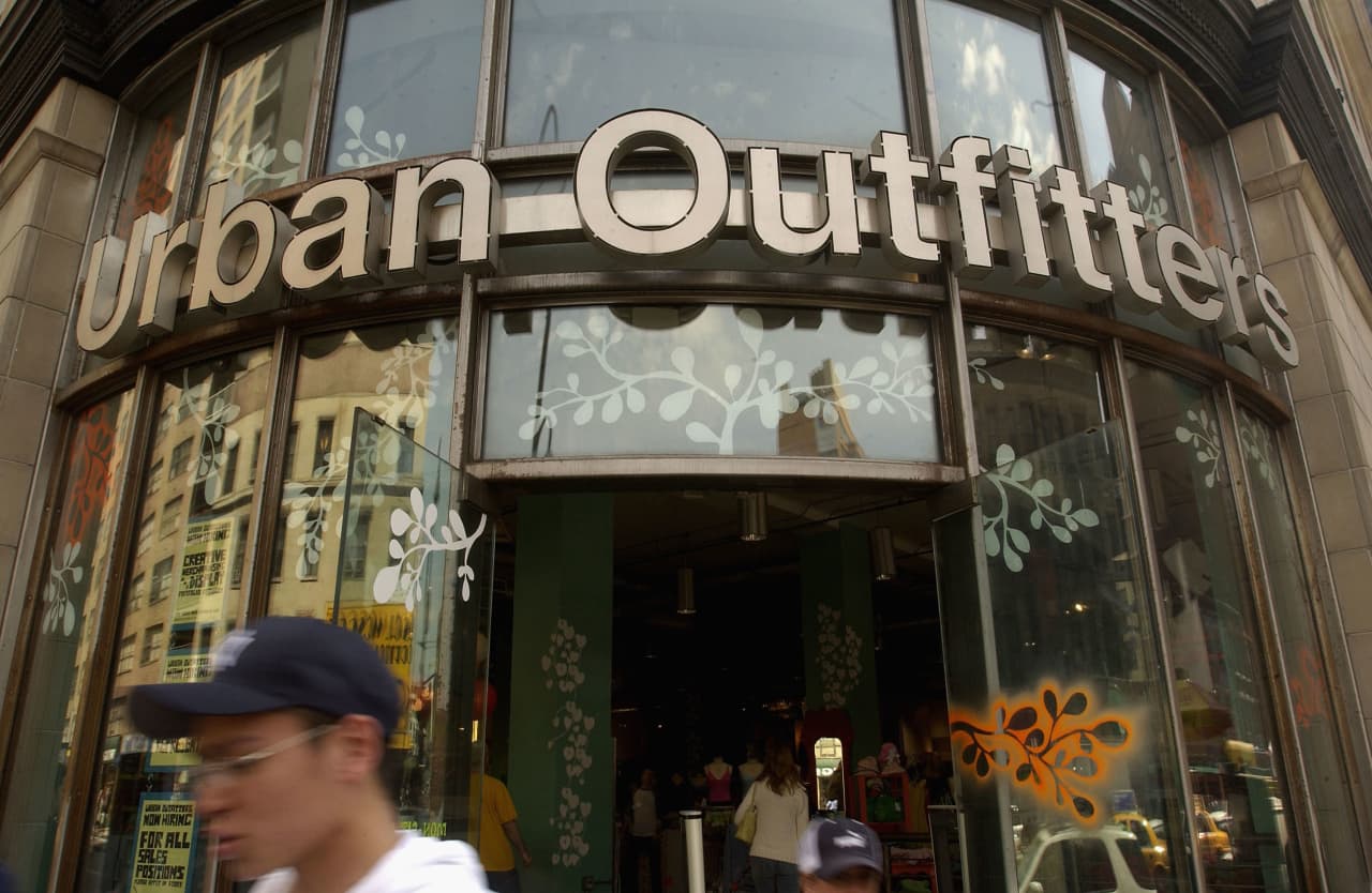 Urban Outfitters’ stock drops into bear-market territory after rare sell rating