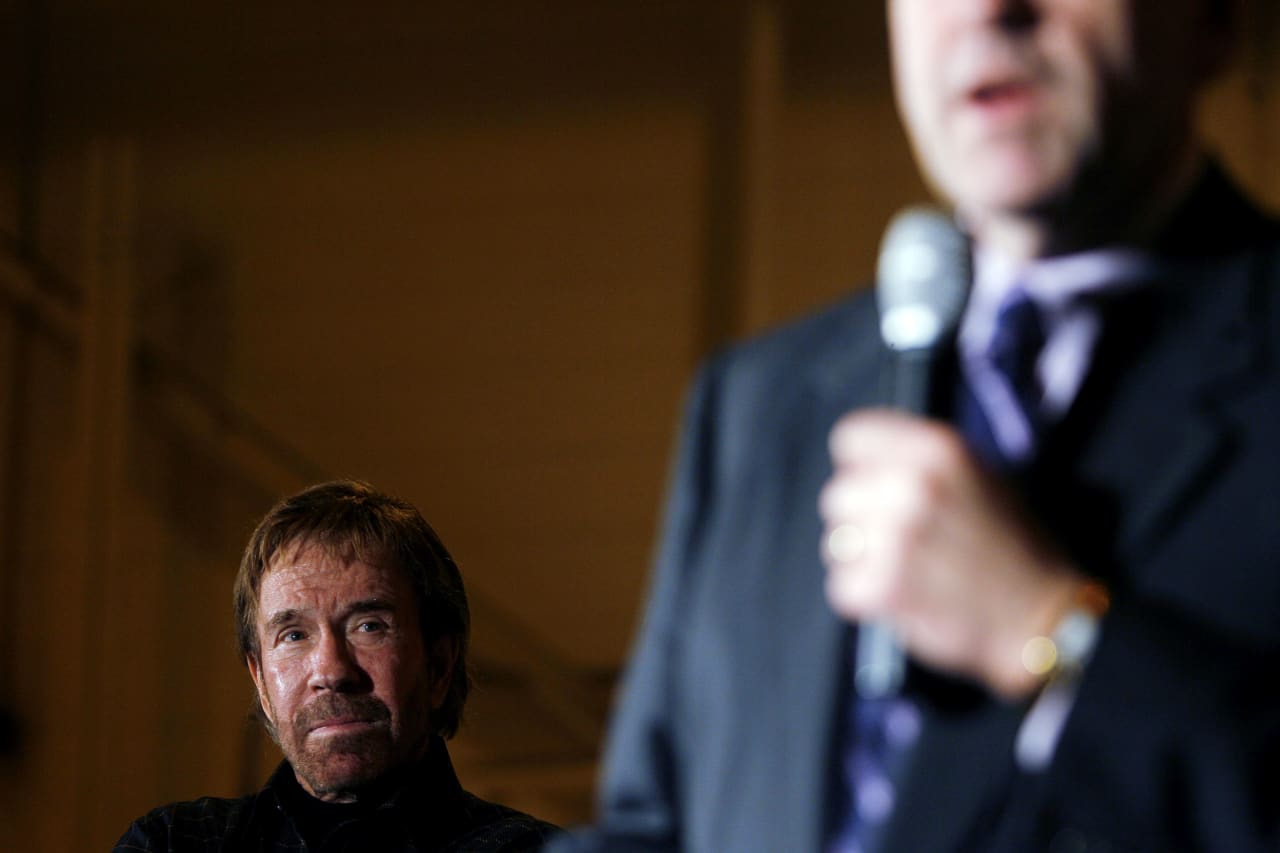 Trump takedown of Venezuela’s dictator could inject price premium into oil market, strategist projects | Curated by Alerts360