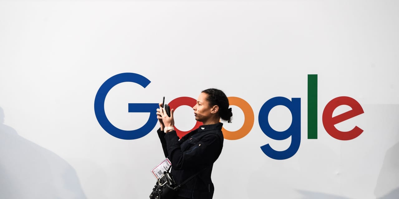 Photo of Google paiera près de 270 millions de dollars en France pour des violations présumées des publicités