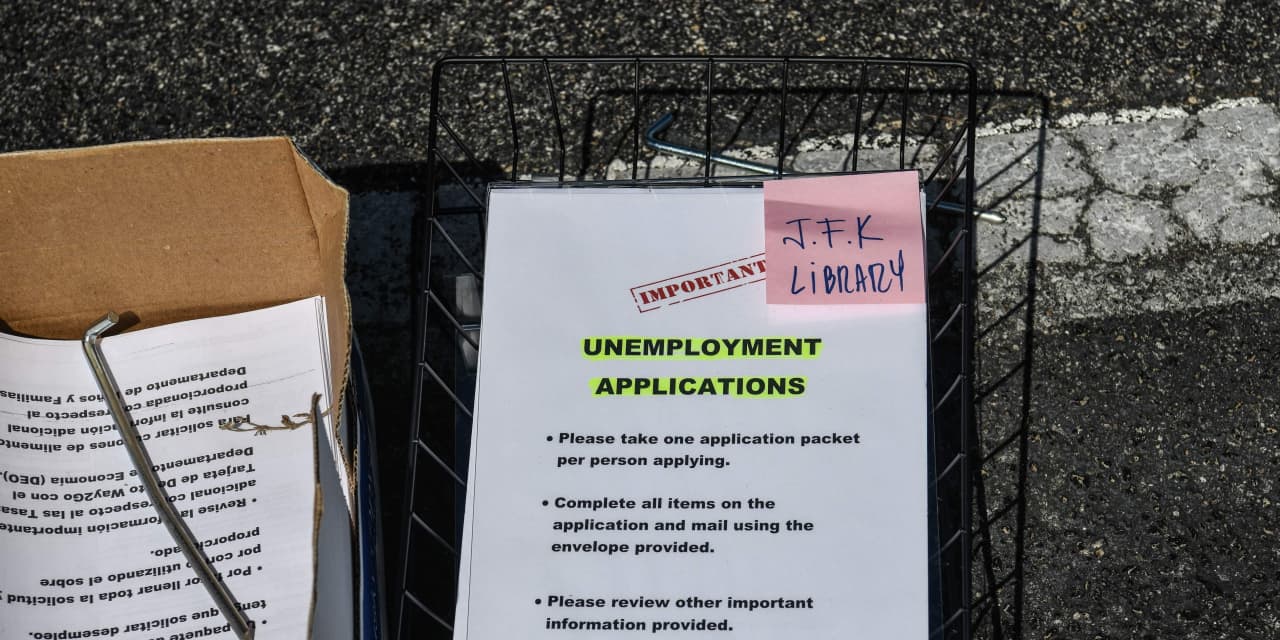 Las solicitudes de desempleo en Estados Unidos aumentaron inesperadamente la semana pasada