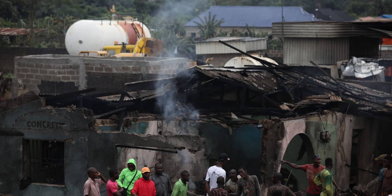 More than 100 killed and 50 injured after a gasoline tanker explodes in ...