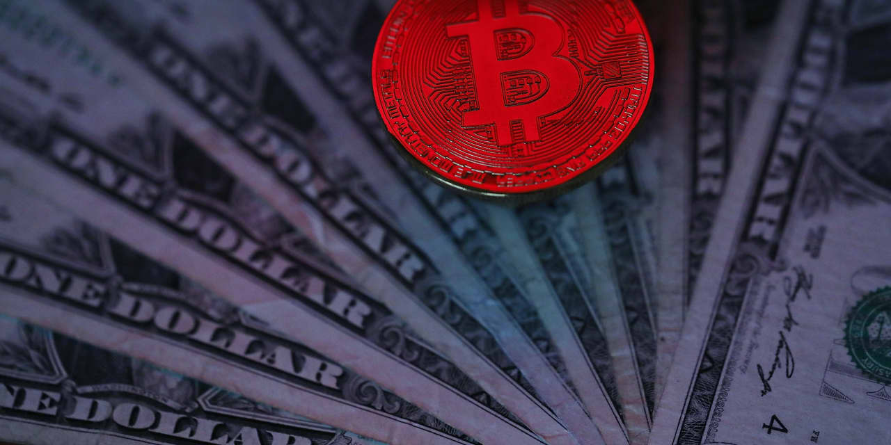 Market Watch: la correzione continua poiché Bitcoin sotto $ 18K mentre ETH perde $ 550