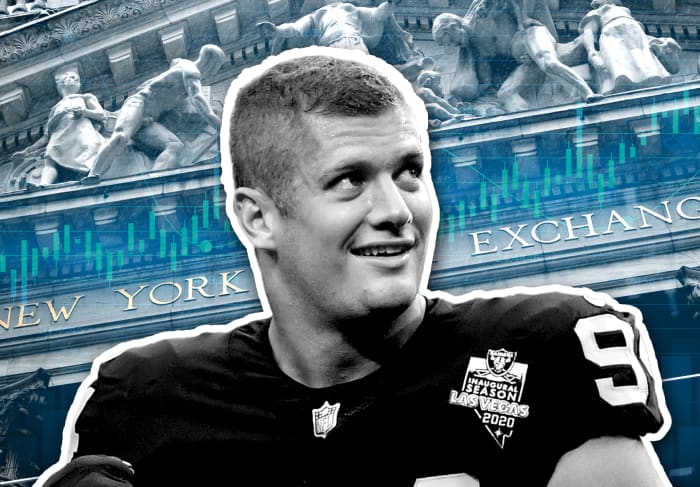 Carl Nassib Becomes First Active NFL Player to Come Out as Gay - WSJ