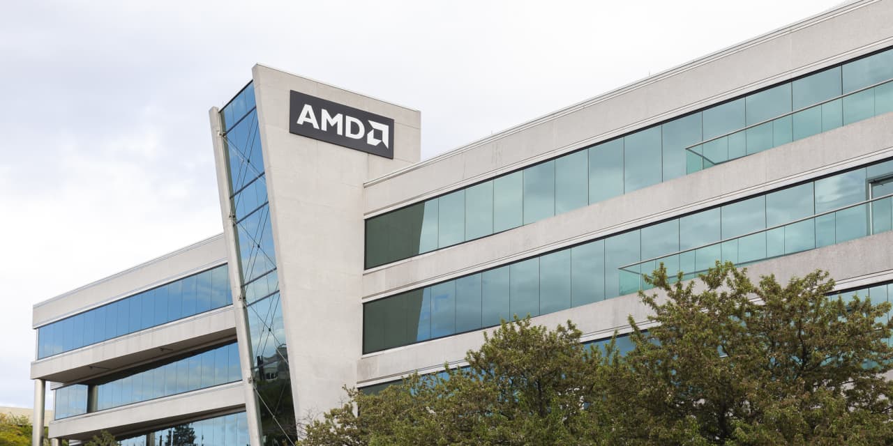 As AMD earnings approach, this bull is cooling his enthusiasm for the stock