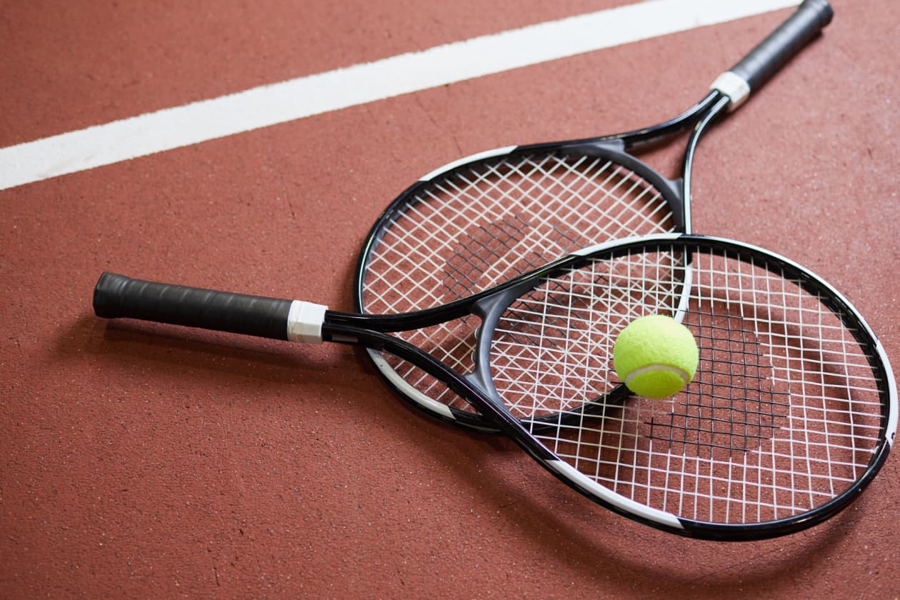The secrets to finding the perfect tennis racket — and the 6 tennis ...