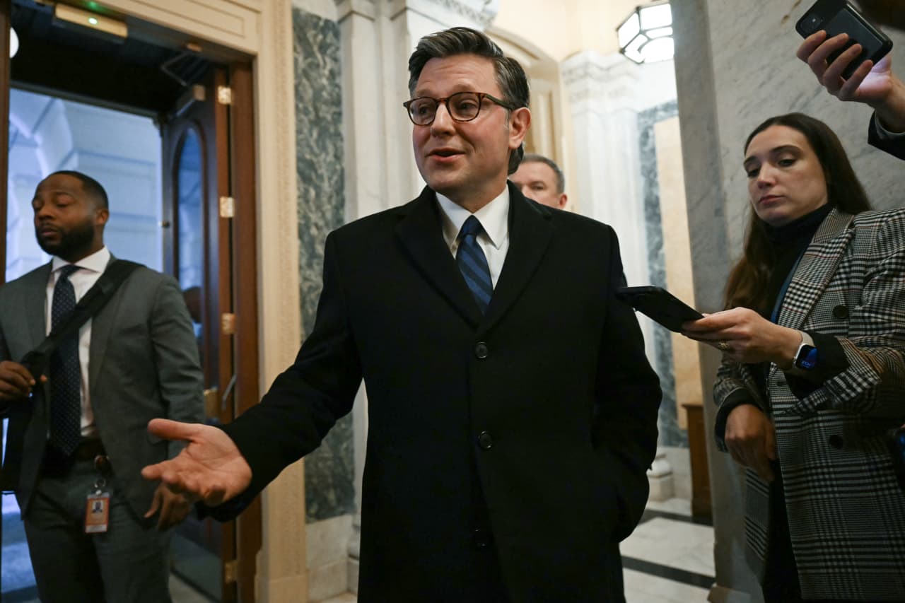 The House is pushing to end the government shutdown today — with prediction markets expecting success