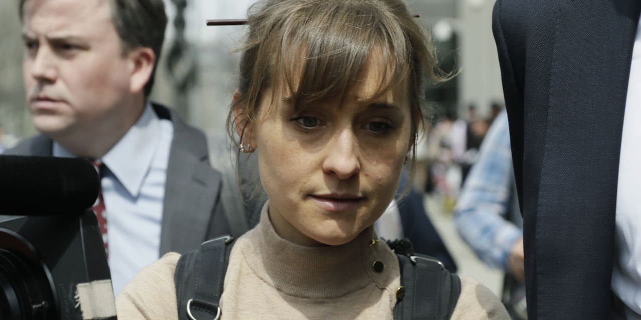 Actor Allison Mack Sentenced To 3 Years In Nxivm Sex Slave Case Marketwatch