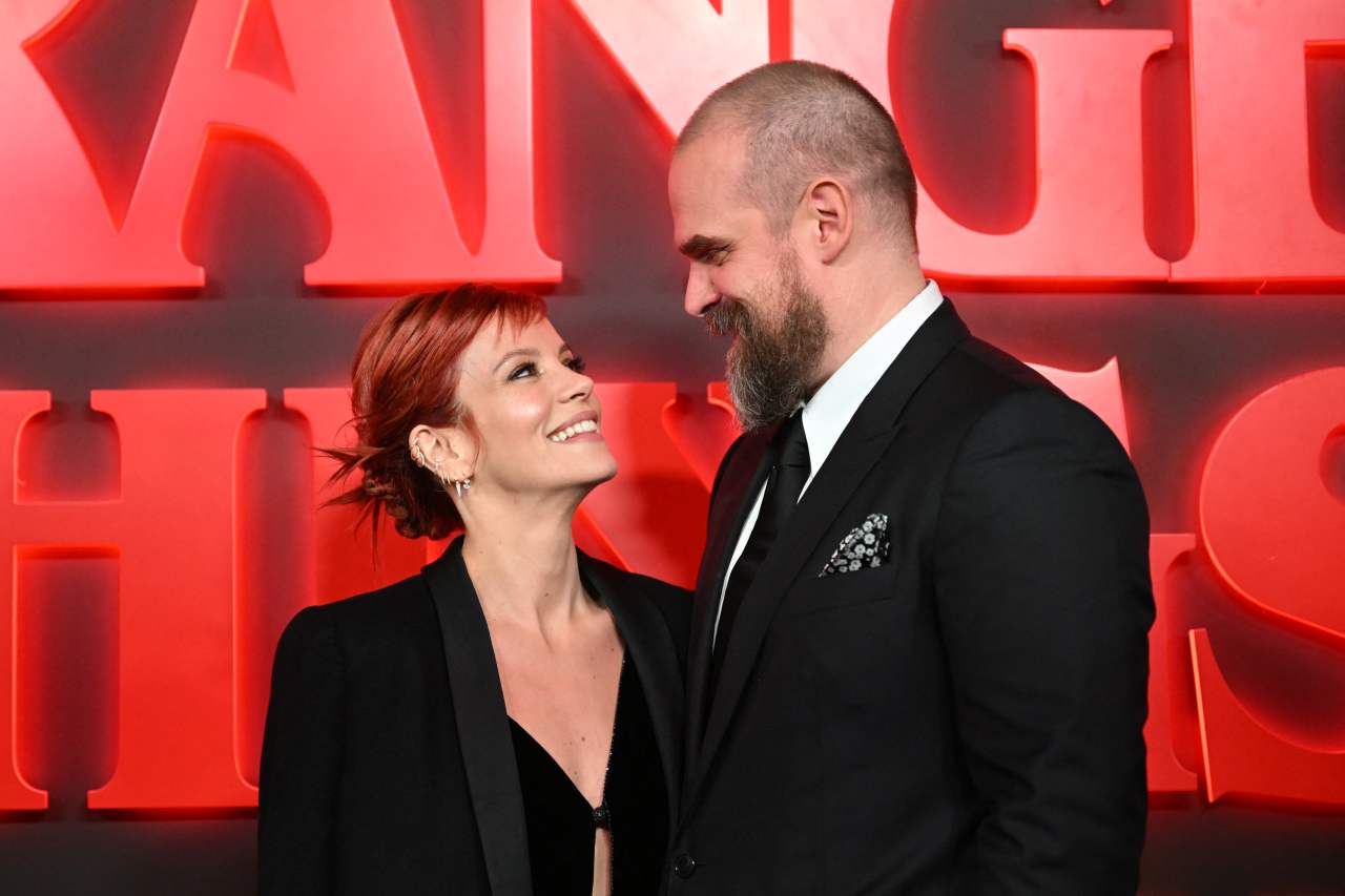 What happens to the floral townhome of singer Lily Allen and ‘Stranger Things’ actor David Harbour if they split?