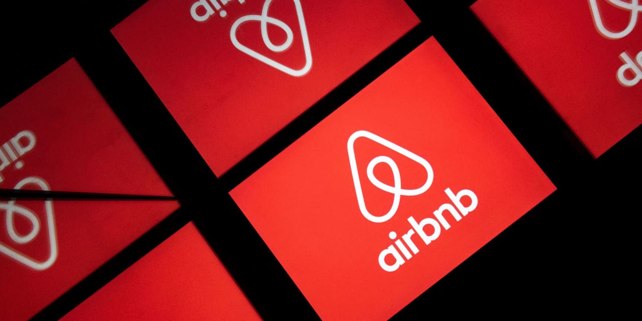 Airbnb double upgraded as analyst believes stock’s elevated valuation is ‘here to stay’