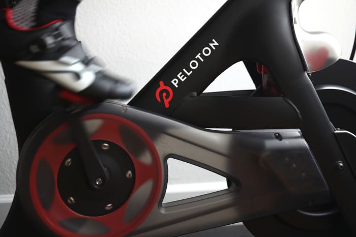 Peloton Stock Sinks After Long Time Bull Says It Makes Sense To Stop Buying Marketwatch