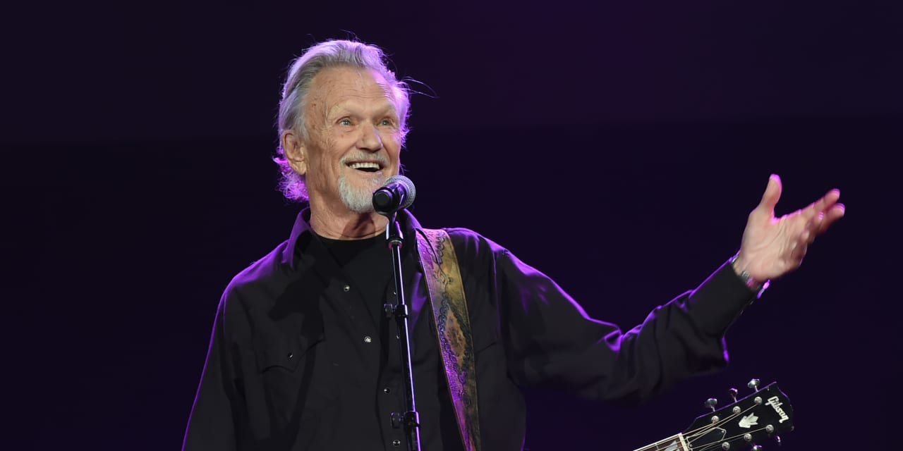 Kris Kristofferson, country-music legend and Hollywood leading man, dies at  88 - MarketWatch