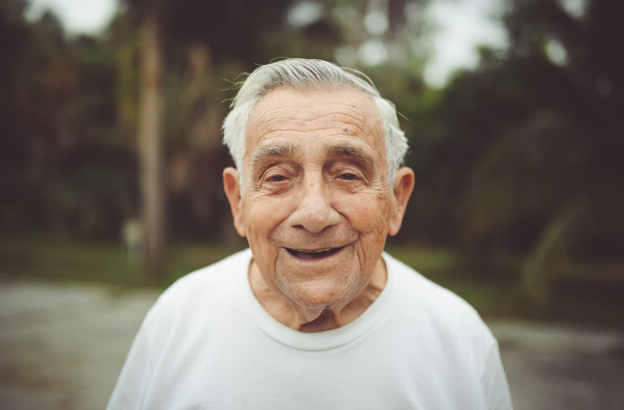 ‘I’m unsure of the best approach’: My father, 91, is in hospice care. He left his six children CDs. Can we cash out?