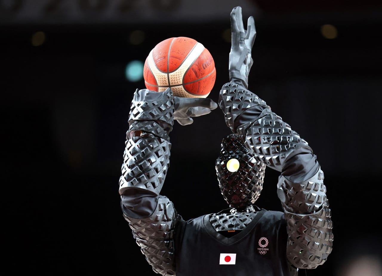 He Shoots He Scares Toyota S Basketball Robot Steals The Show At The Tokyo Olympics Marketwatch