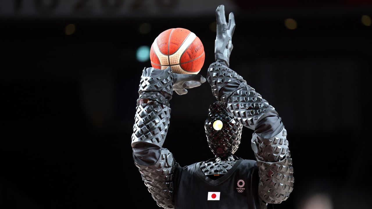 He shoots, he scares! Toyota's basketball robot steals the show at the Olympics - MarketWatch