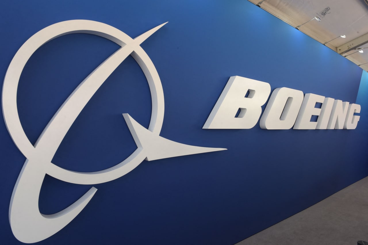 Boeing’s quarterly plane deliveries fall to lowest levels in nearly three years