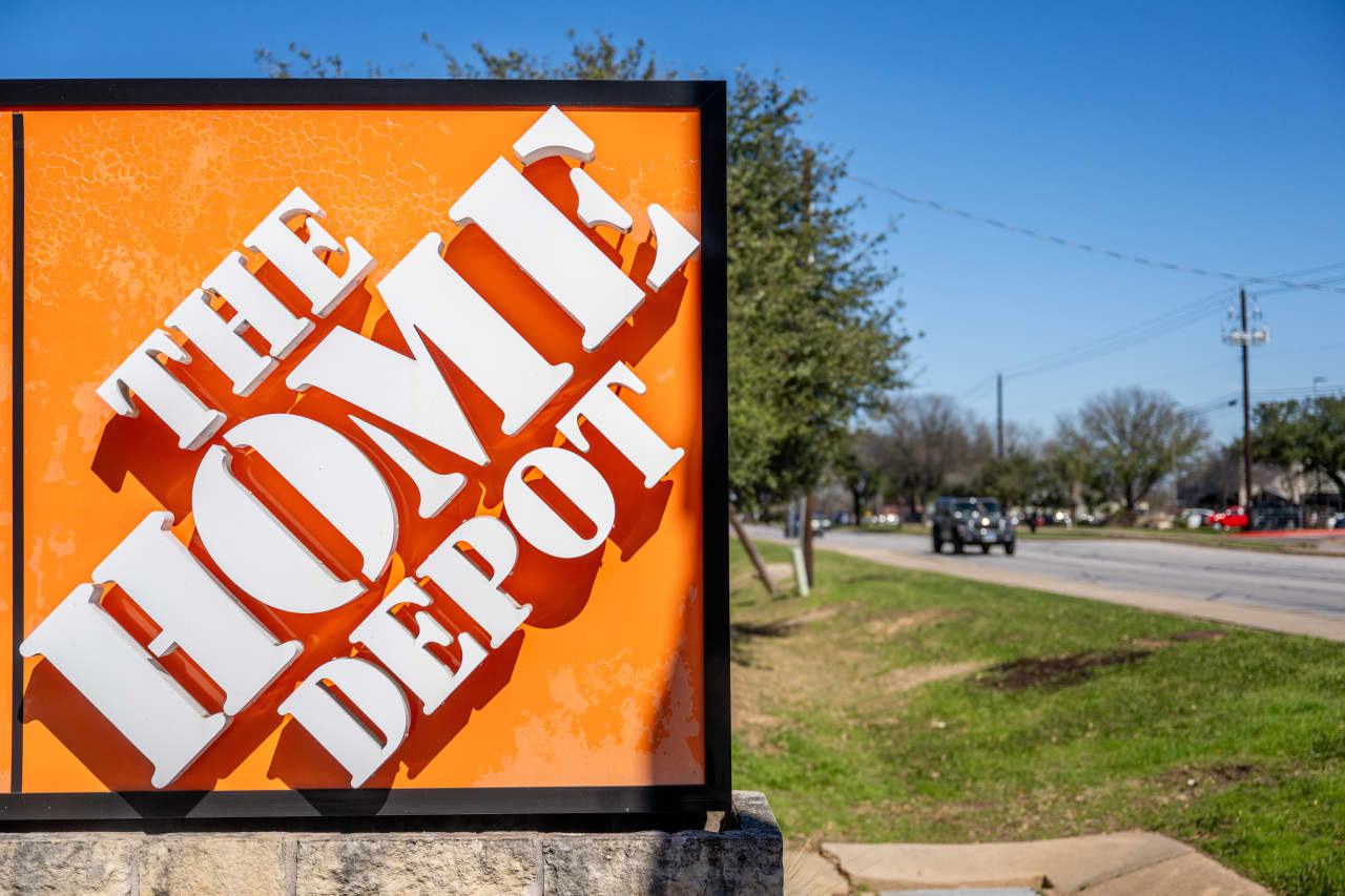 Home Depot acquires building-products provider SRS for $18.25 billion in its biggest-ever deal