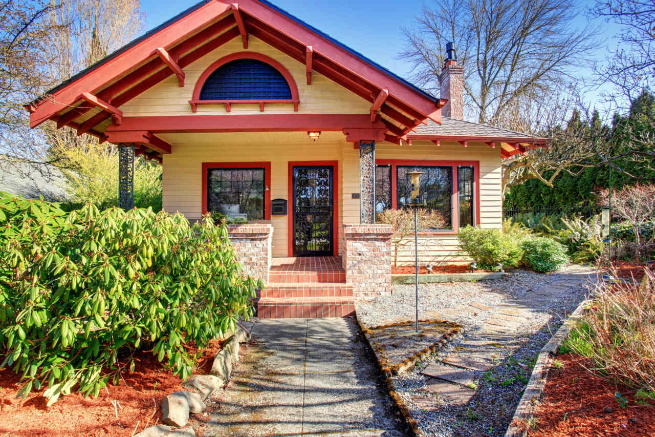 Mortgage rates dip ahead of the Fed meeting. 3 experts weigh in on whether they could go down to 6%.