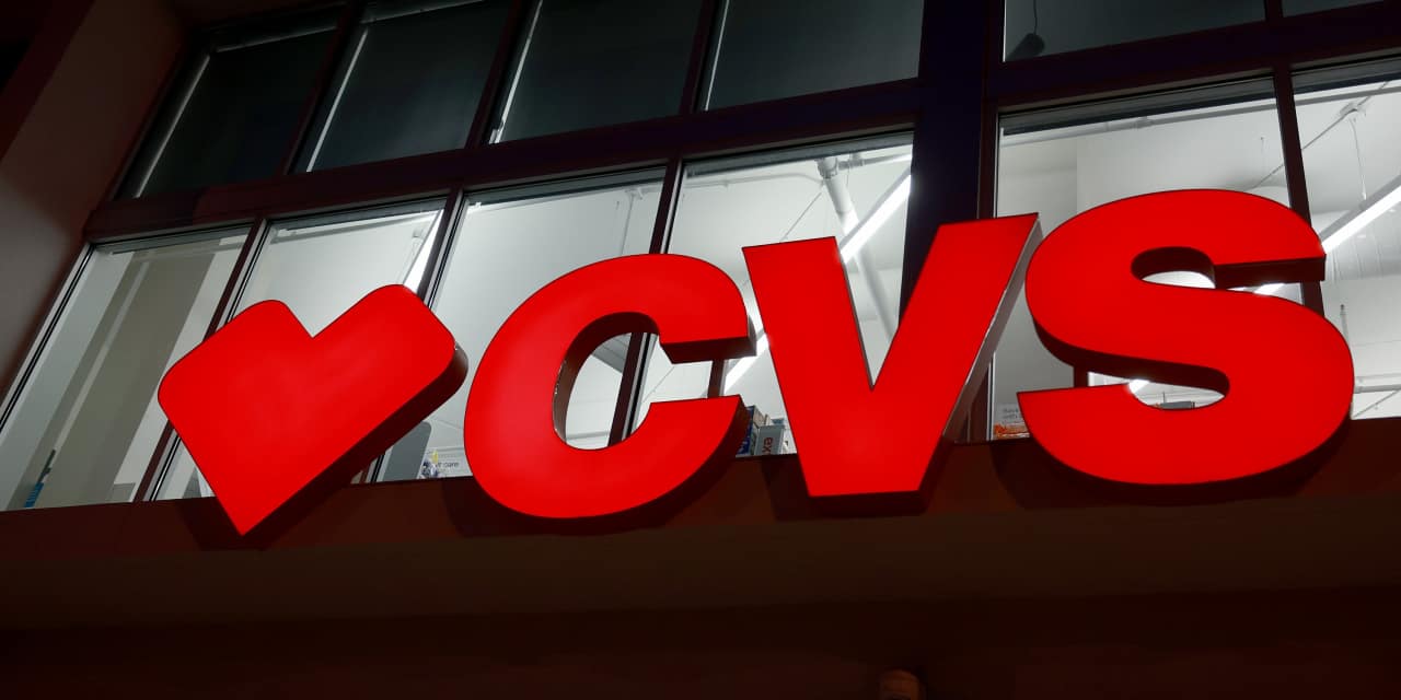 CVS wins upgrade to buy as analyst sees more upside potential than its(04)