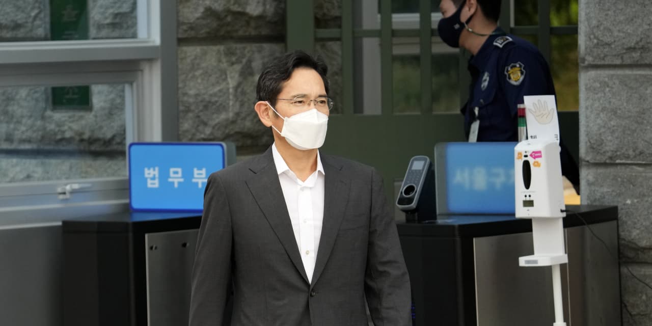 samsung-scion-lee-jae-yong-to-receive-pardon-from-south-korea-s-president