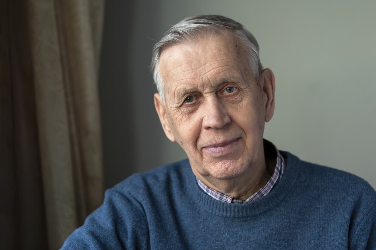 ‘Hell of a story, isn’t it?’: My brother stole $500K from my ailing father. Can we get justice?