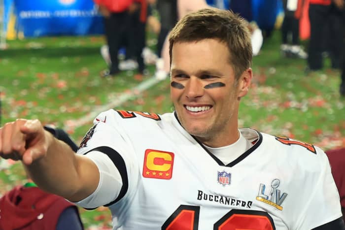 Tom Brady shares retirement video: It's 'for good' 