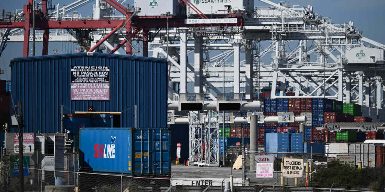 Economist Slok Warns 90% Recession Chance If Tariffs Persist